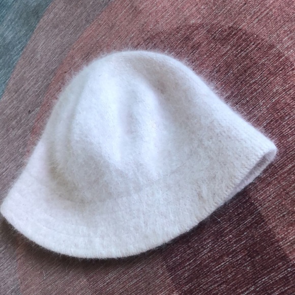 Y2K Fuzzy Warm Angora Wool Baby Pink Winter Bucket Hat - Picture 2 of 7